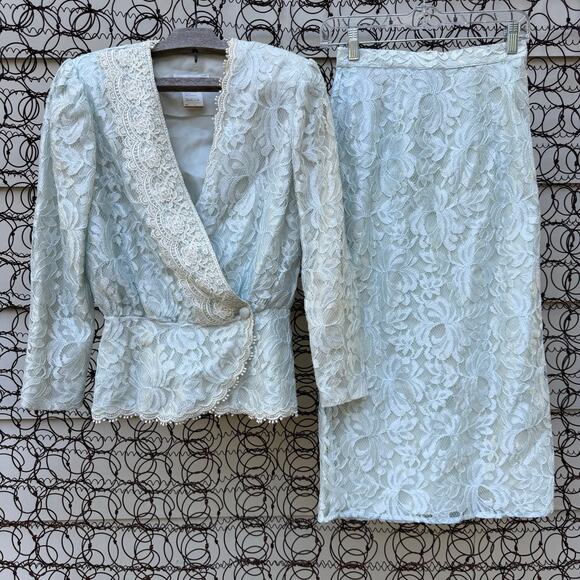 Vintage 80s SCOTT MCCLINTOCK Ice Blue Lace 2 Piece Suit Skirt Jacket Size 6 - Picture 2 of 16